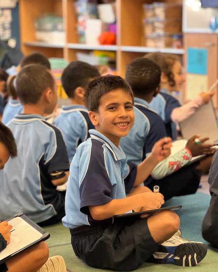 122123346914193578_122264171150193578-1