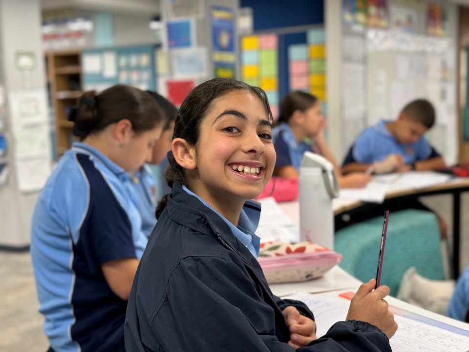 122123346914193578_122267183192193578-1