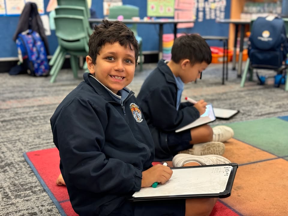 122123346914193578_122267473430193578-1