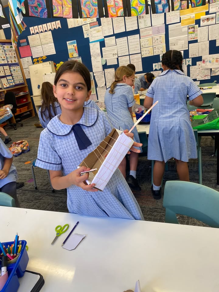 122123346914193578_122269986368193578-1