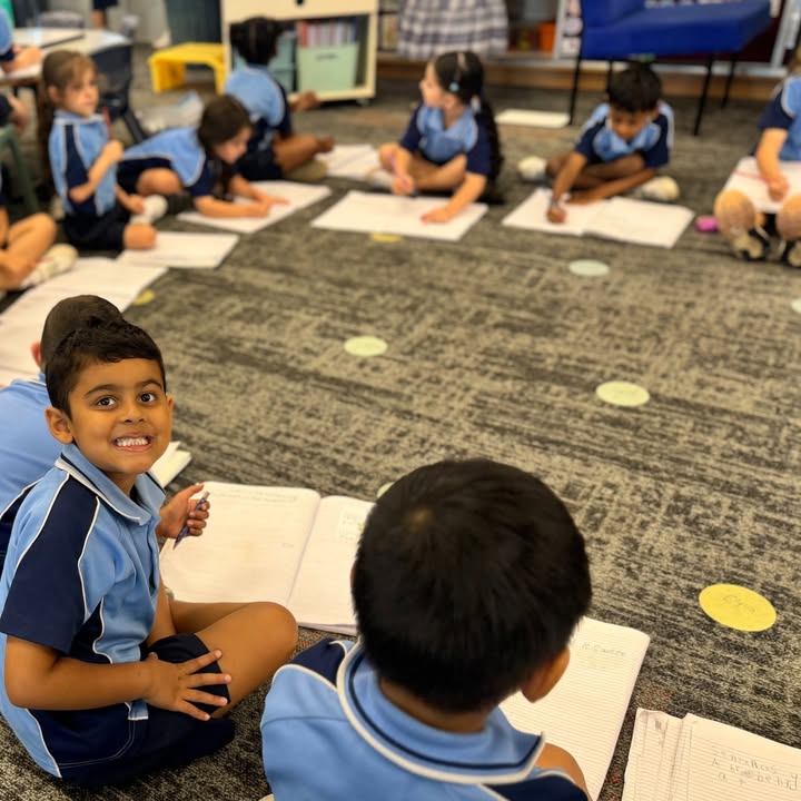 122123346914193578_122270971568193578-1