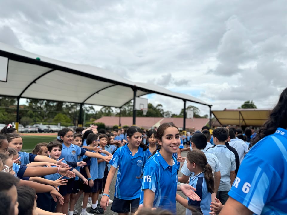 122123346914193578_122276216528193578-1