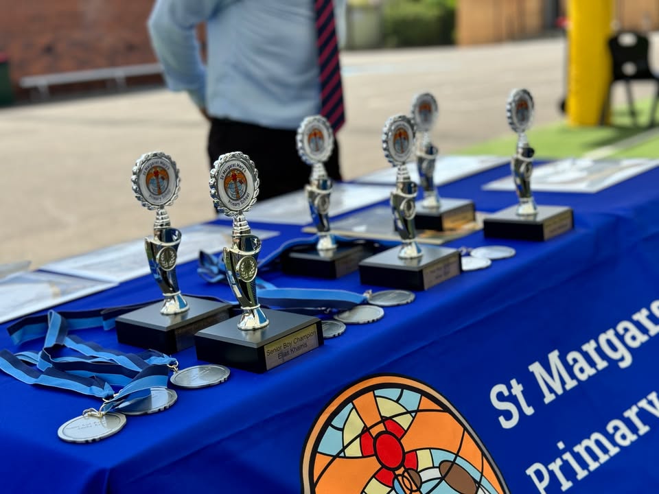 122123346914193578_122276531516193578-1