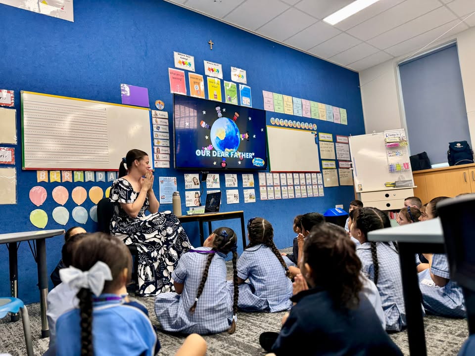 122123346914193578_122278378496193578-1