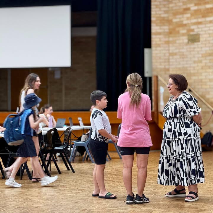 122123346914193578_122281560632193578-1