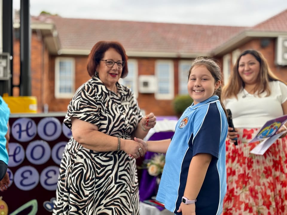 122123346914193578_122282708318193578-1