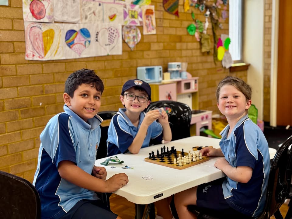 122123346914193578_122287579946193578-1