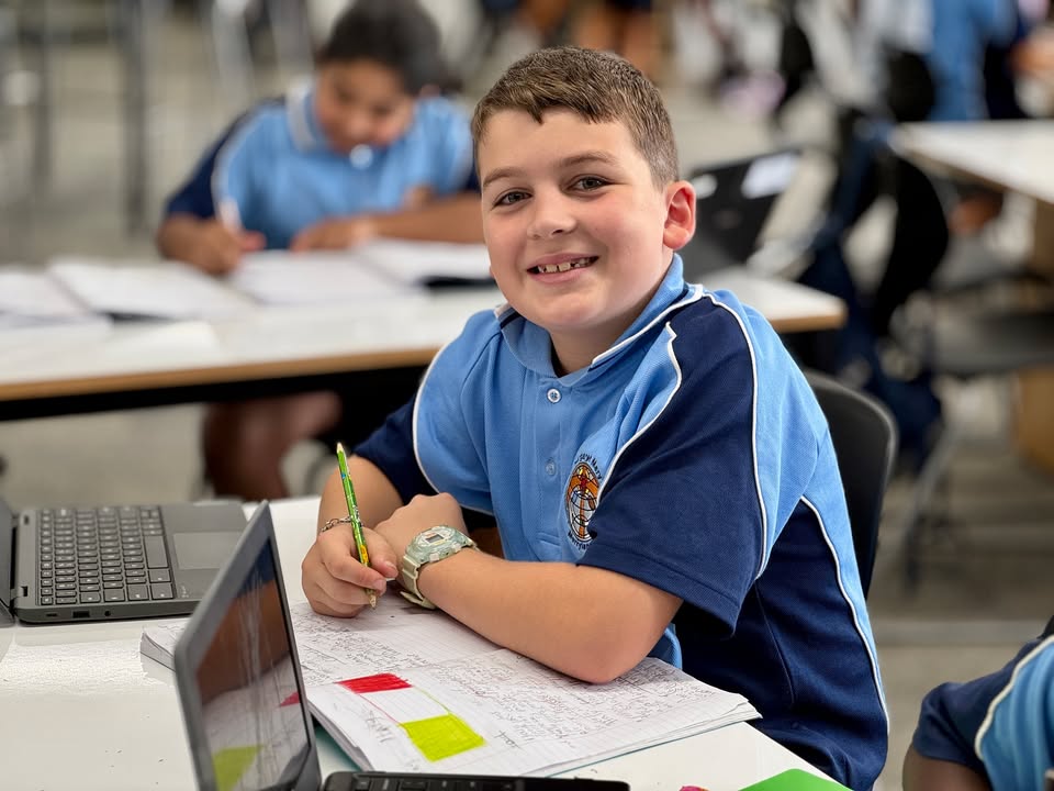 122123346914193578_122288105432193578-1